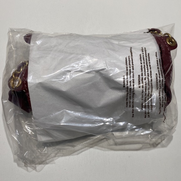 NWT Coach C6519 Quilt Chain Belt Bum Bag Fanny Pack Leather Brass/Wine Multi - Picture 7 of 7